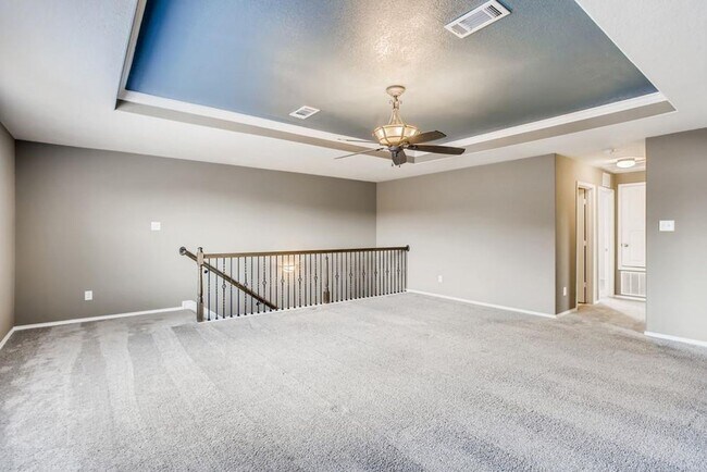 Building Photo - Charming 4-Bedroom Home in Devonshire with Spacious Living Areas and Gorgeous Backyard Oasis.