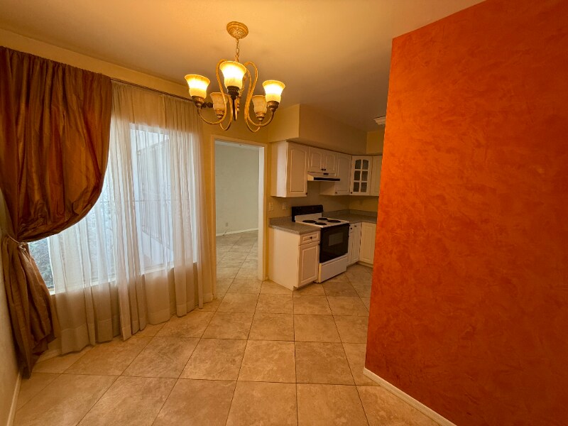 Building Photo - 4820 E Fort Lowell Rd