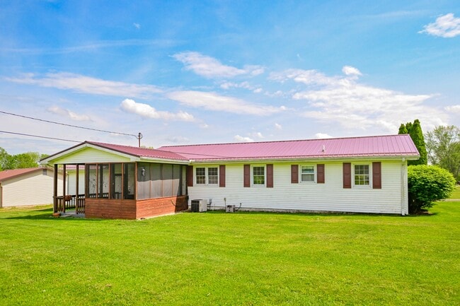 Building Photo - 4232 Chesser Rd