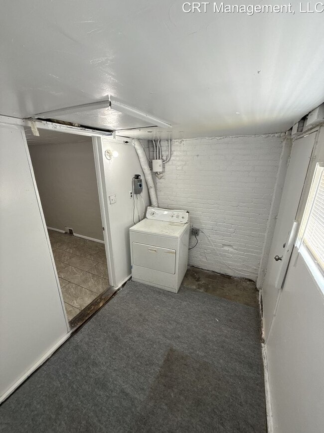 Building Photo - Charming 2 Bed Home Near Central Park