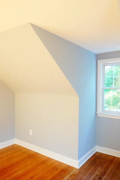 Building Photo - 910 Kennebec Ave