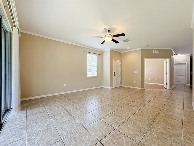 Building Photo - 7434 Surrey Pines Dr