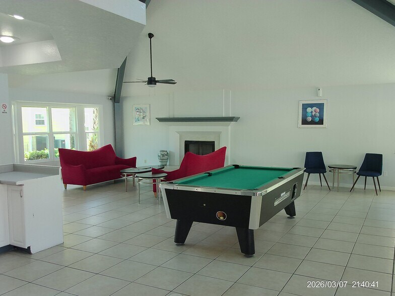 Building Photo - 2727 N Poinciana Blvd