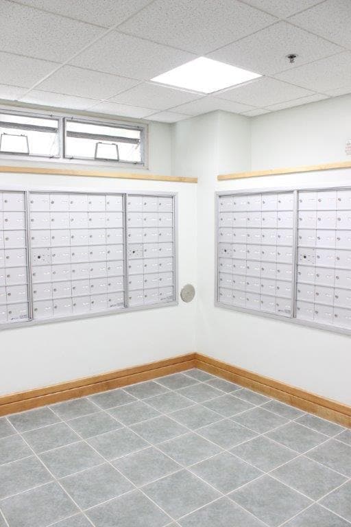 Building Photo - 215 N King St