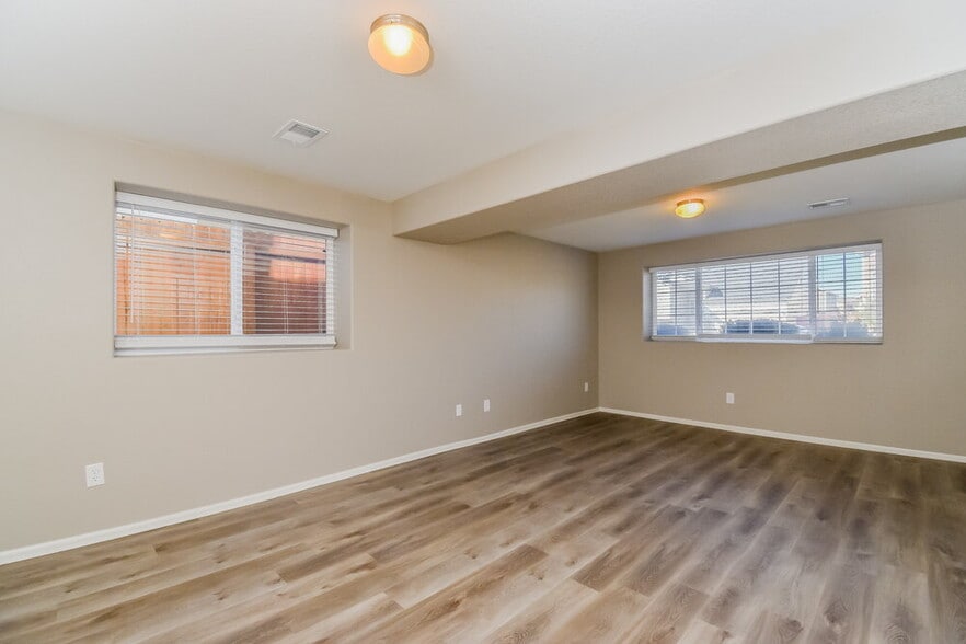 Building Photo - 9489 Portmarnock Ct