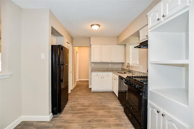 Building Photo - 926 Wateka Way