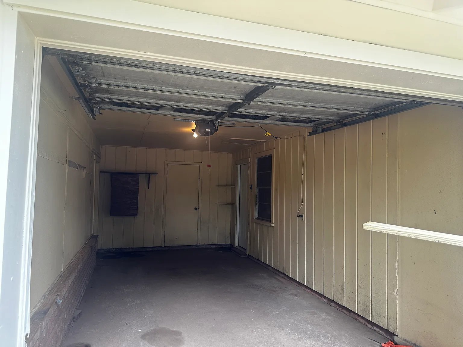 Building Photo - 3850 Lisa Ln