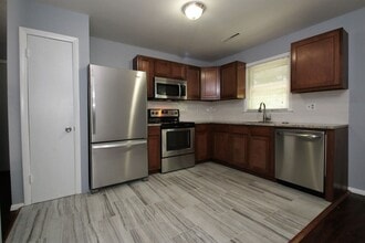 Building Photo - 39 High Top Cir