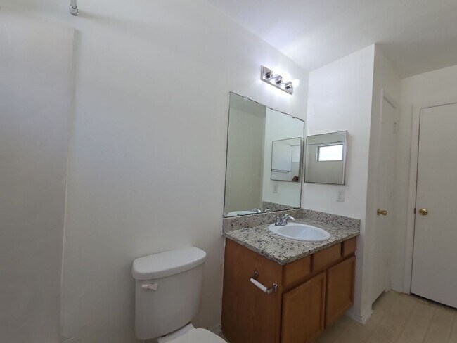 Building Photo - 21802 Westfield Ridge Dr