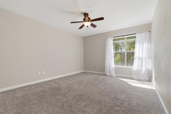 Building Photo - 1715 Ruthie Run