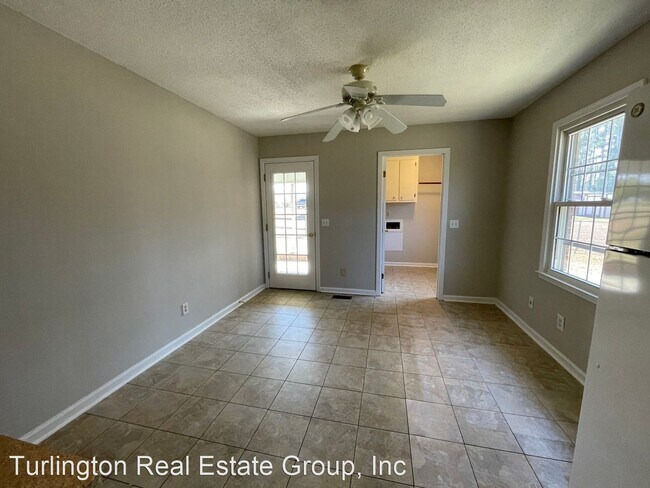 Building Photo - 3 br, 1.5 bath House - 1202 NC 55 E