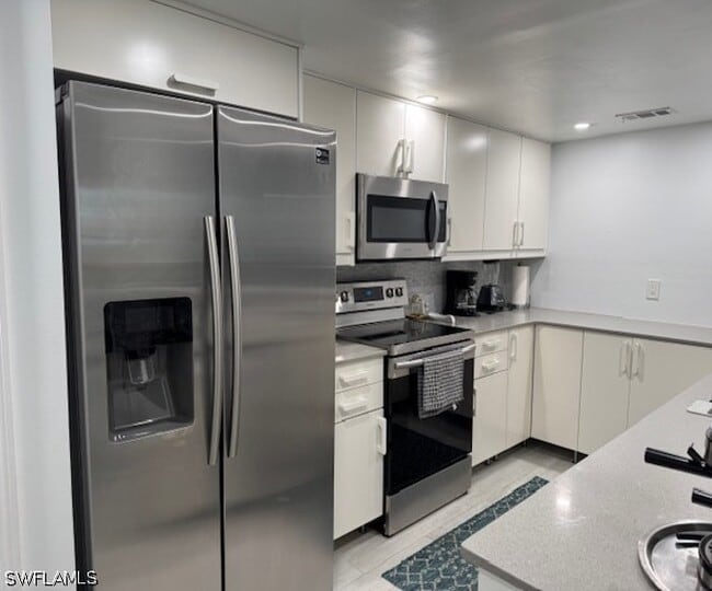 Building Photo - 3355 Timberwood Cir