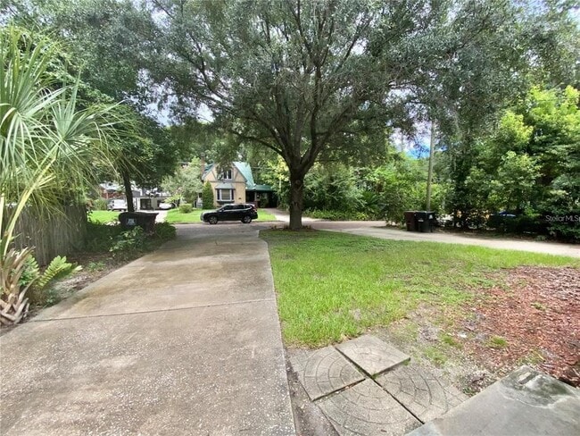 Building Photo - 1022 Delaney Park Dr