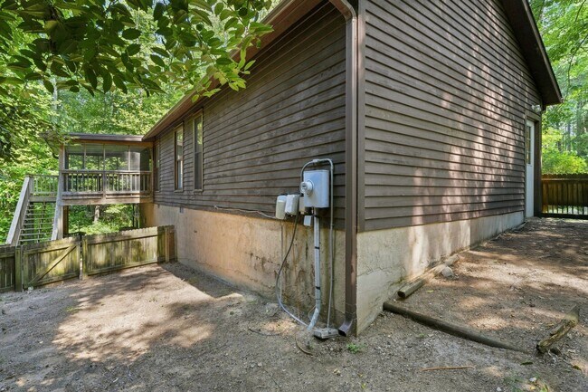 Building Photo - 22 Margaret Pl