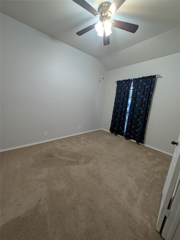 Building Photo - 1325 Roadrunner Dr