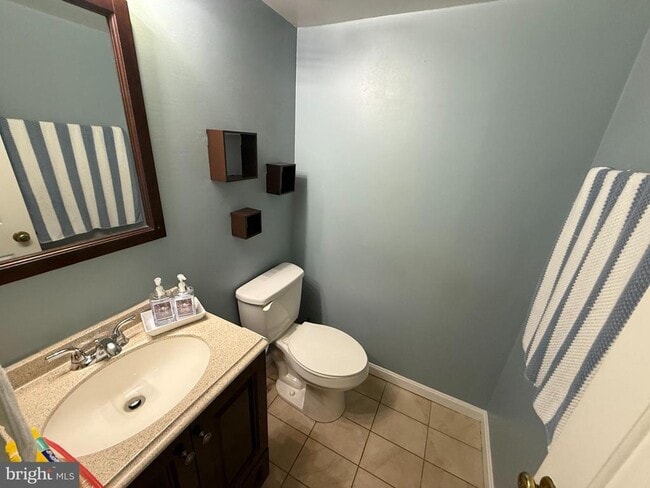Building Photo - 8204 Tall Trees Ct