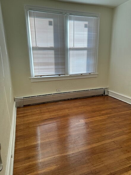 Building Photo - 5232 Pennsgrove St