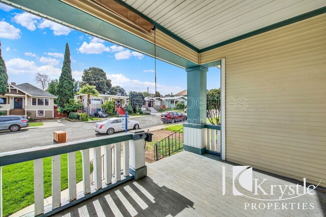 Building Photo - 1026 Carolina St