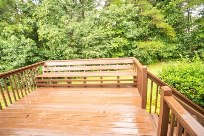 Building Photo - 52 Fieldstone Ct