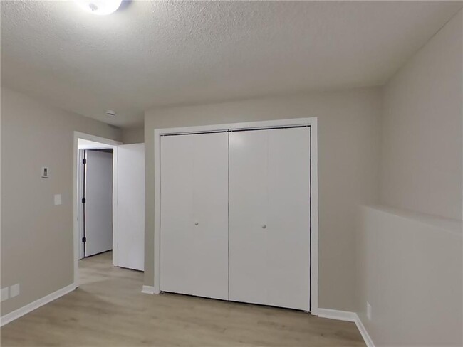 Building Photo - 5940 Otter View Trail