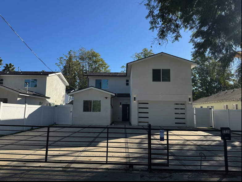 Building Photo - 7720 Jordan Ave