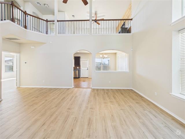 Building Photo - 5516 Pinery Dr