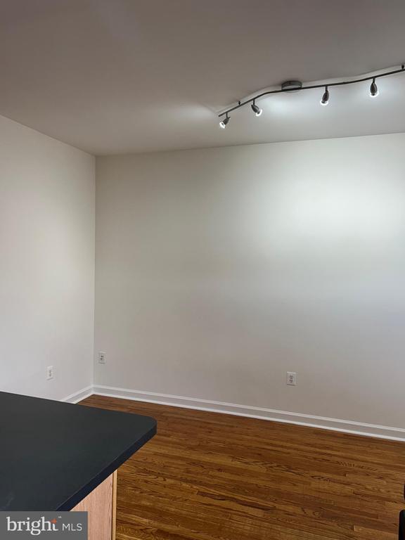 Building Photo - 42540 Magellan Square
