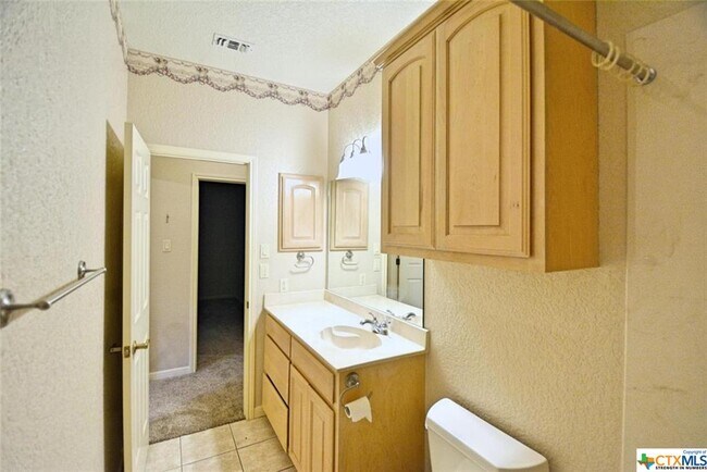 Building Photo - 2725 Diamond Trail