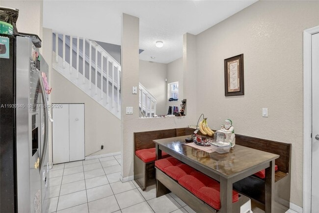 Building Photo - 5436 NW 90th Terrace