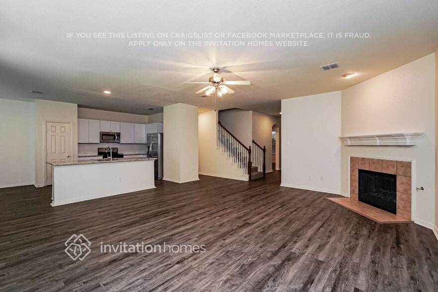 Building Photo - 12301 Macaroon Ln