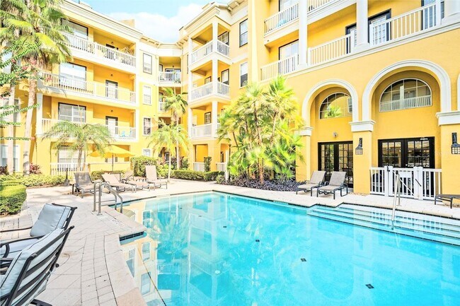 Building Photo - FOR RENT!!!  Beautiful Pool View Wood Floors Condo @ Park North Downtown Orlando!