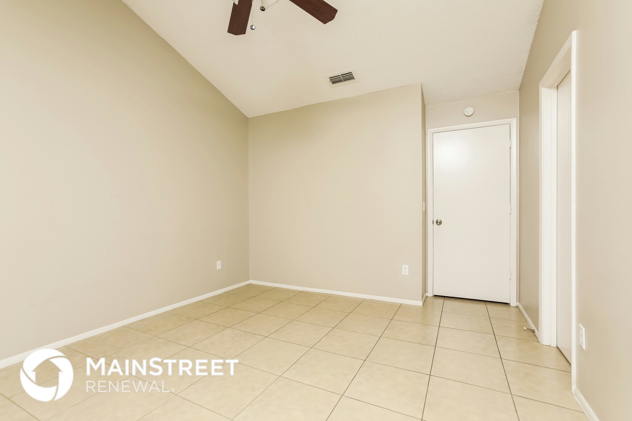 Building Photo - 3311 S St Lucie Dr