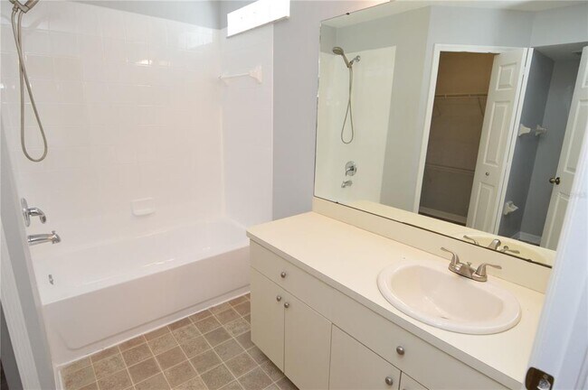 Building Photo - 11116 Lake Tahoe Dr