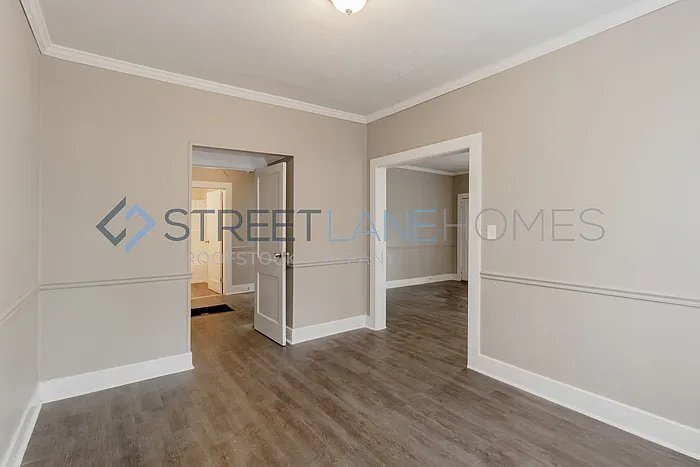 Building Photo - 916 Glenridge Dr
