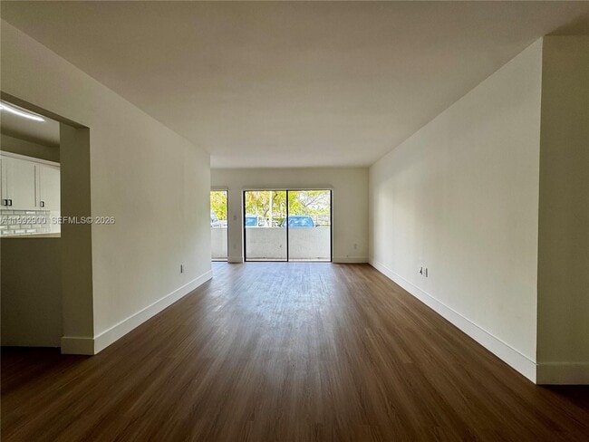 Building Photo - 5900 SW 127th Ave