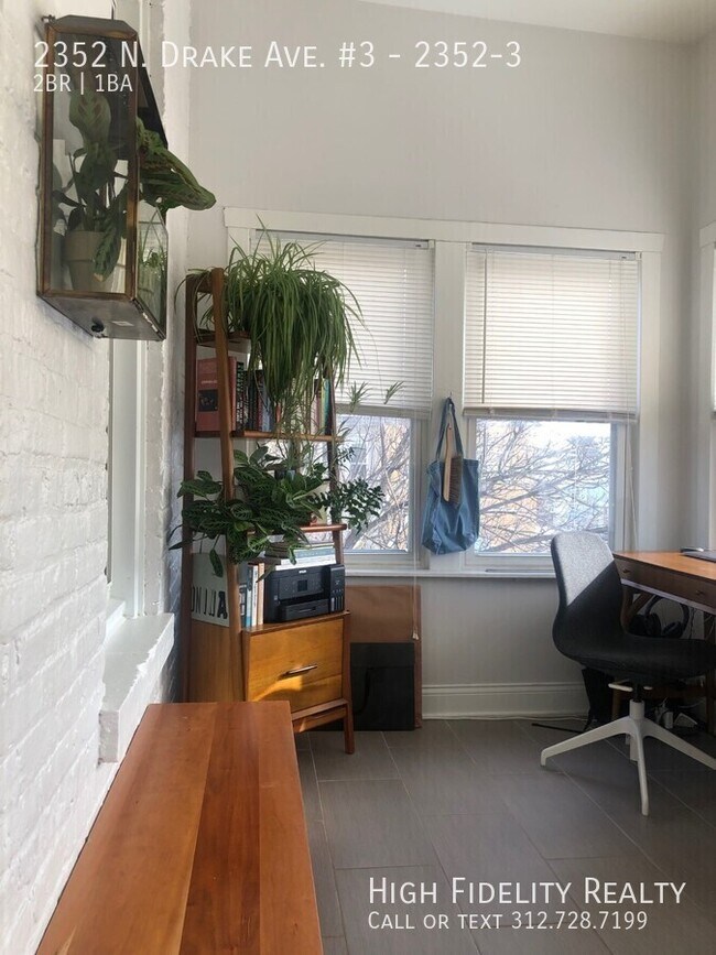 Building Photo - 2352 N Drake Ave