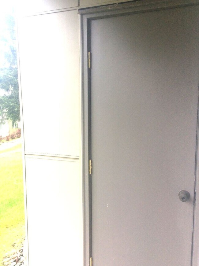 Building Photo - Beautiful 1 BDRM/1 BATH Condo at Madera West in Federal Way!