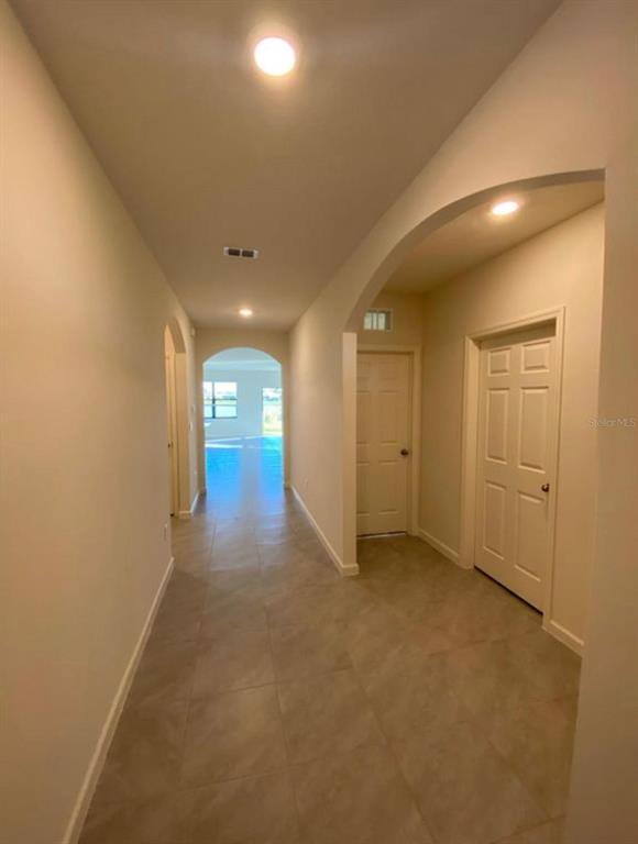 Building Photo - 822 Remington Green Dr SE