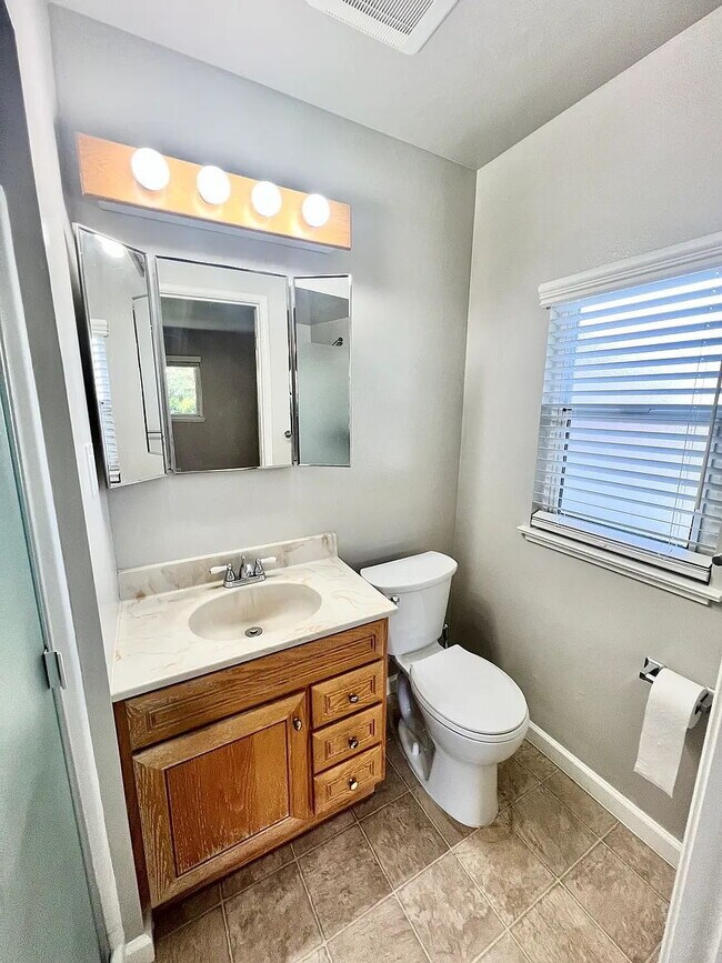 Building Photo - Prime San Jose Home with great backyard!