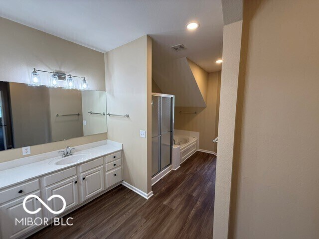Building Photo - 15538 Smithfield Dr