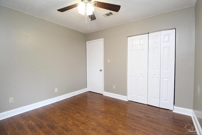 Building Photo - 7839 Coronet Way