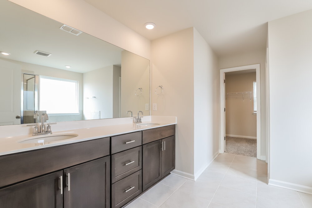 Building Photo - 5922 Green Ash Ct