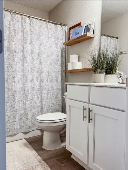 Building Photo - 290 Granite Ave