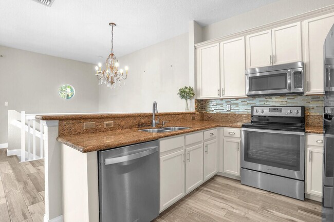 Building Photo - 4971 Bonsai Cir