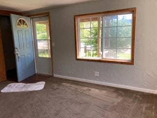 Building Photo - 808 S Woodland