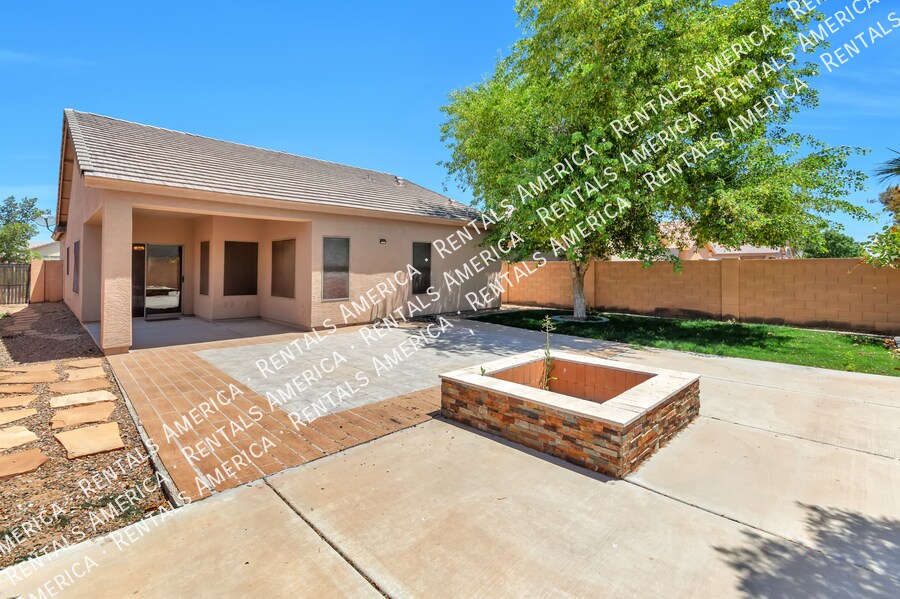 Building Photo - 45081 W Paitilla Ln