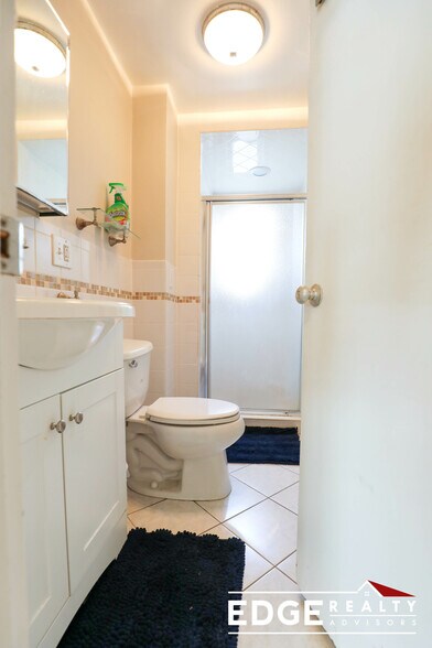 Building Photo - 20 Cummings Rd