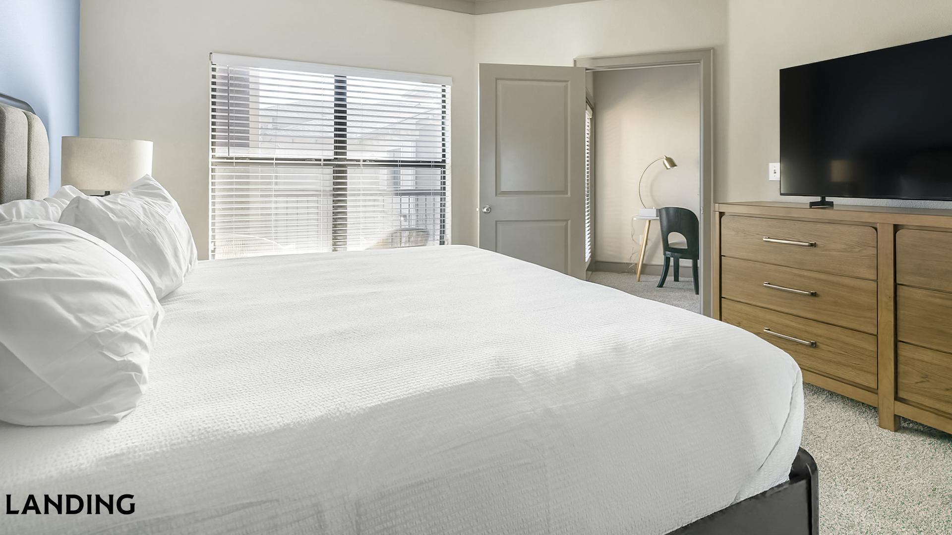 Building Photo - 18021 Kingsland Blvd