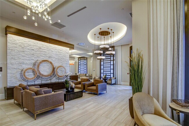 Building Photo - 2000 Salzedo St