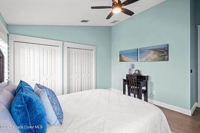 Building Photo - 14 Cottage Ct